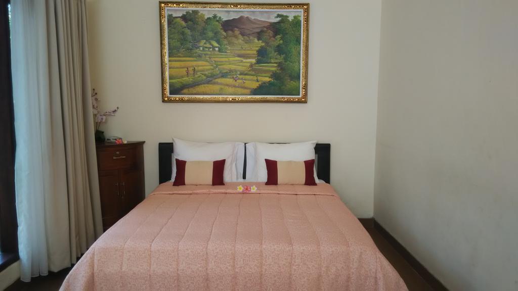 Hotel Melamun Lovina Kültér fotó