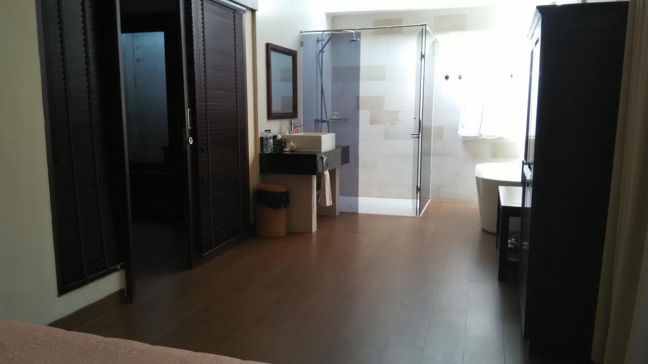 Hotel Melamun Lovina Kültér fotó